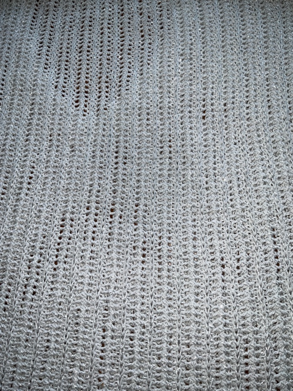 White Knit V‑Neck Shell L - Picture 5 of 6